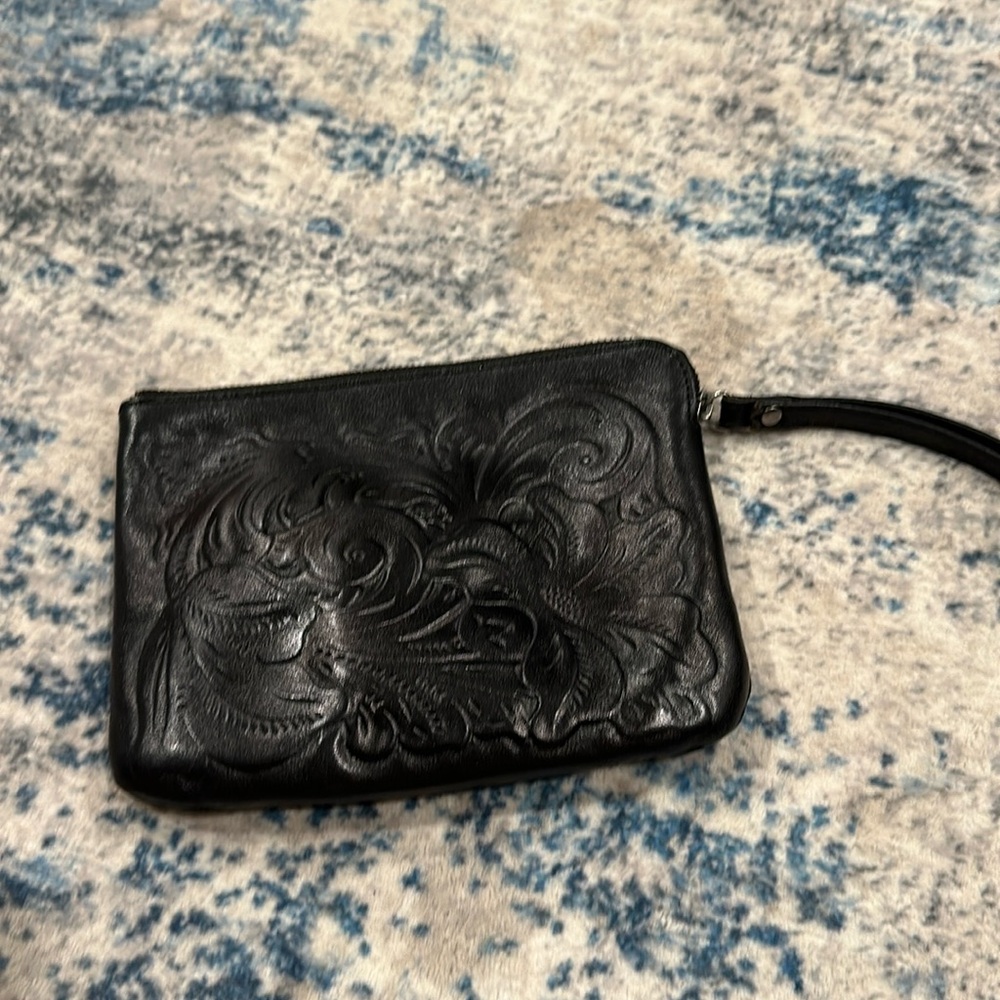 Wrist purse